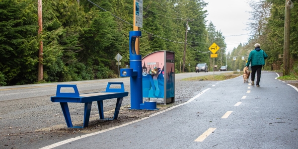 Wishbone West Coast Backless Commercial Bench in Tofino BC